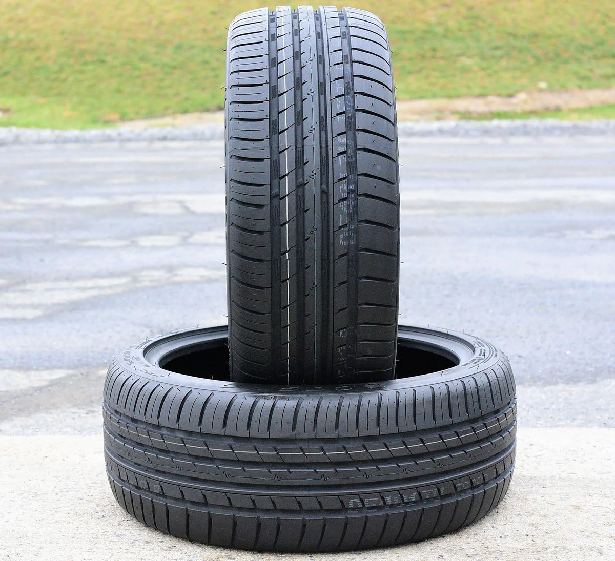 Set of 4 () Cosmo MuchoMacho 225/50R17  98W All Season High Performance Tires Fits: 2012-15 Chevrolet Cruze , 2012-18 Ford Focus Electric