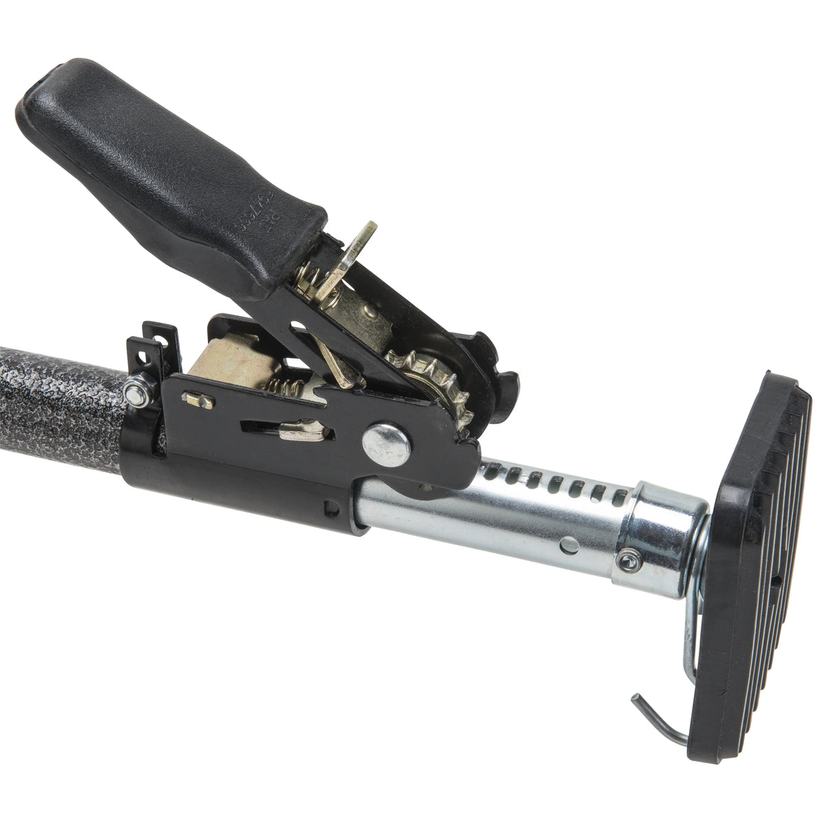 Keeper - Ratcheting Cargo Bar - Black/Silver, Adjustable From 40"-70"