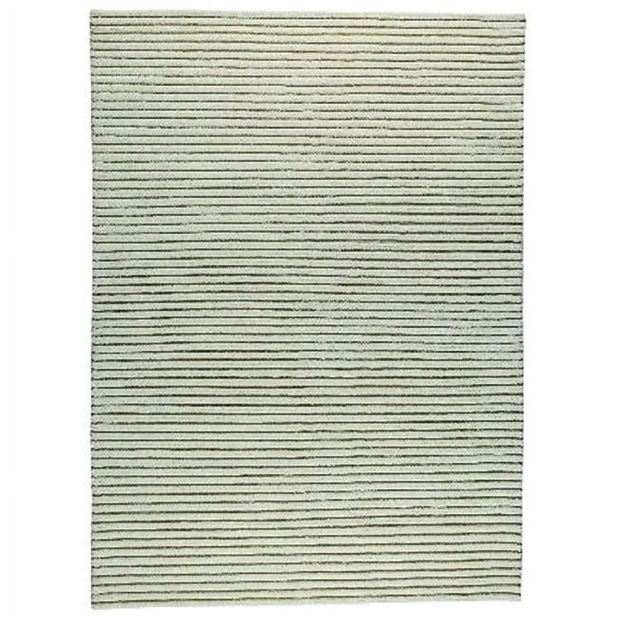 M A Trading MTBGOAWHI056071 Hand Woven 2021 5.5 ft. x 7.83 ft. Area Rug - White
