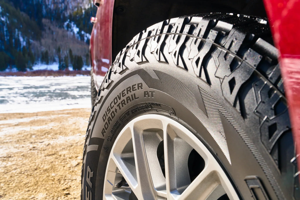 Cooper Discoverer Road+Trail  225/75R16 104T All-Terrain Tire