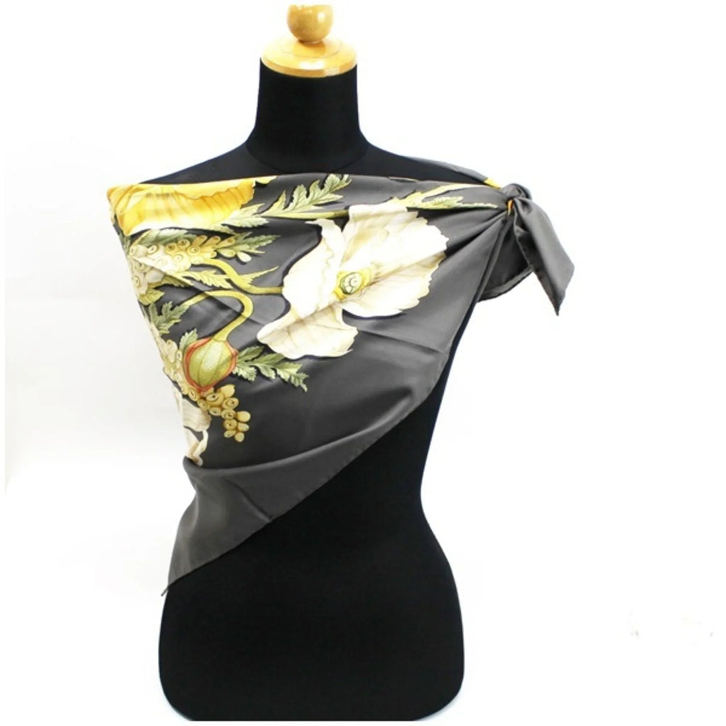 Pre-Owned Salvatore Ferragamo Silk Scarf Muffler Gray   Women's (Like New)
