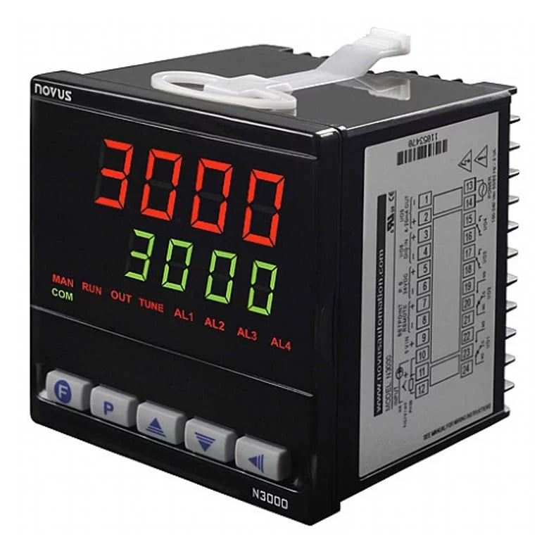 8300200134N3000  24V Process controller, 4 relays, 1/4