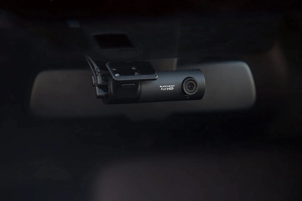 BlackVue DR590X-2CH with 32GB microSD Card | Full  Wi-Fi Dashcam | Parking Mode Support with Hogor Lens Cloth